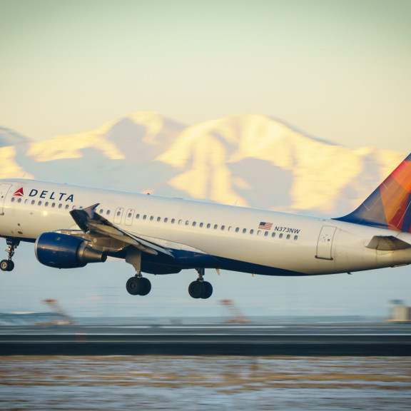 Delta A320 Landing
