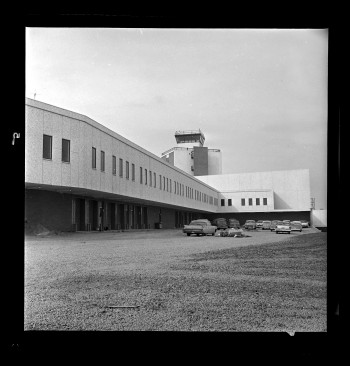 Airport Construction 2 January 27 1961
