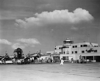 SLC Municipal Airport November 19 1952