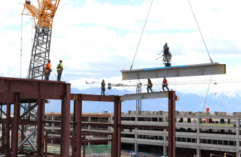 Topping Out Last Beam May 23 2018