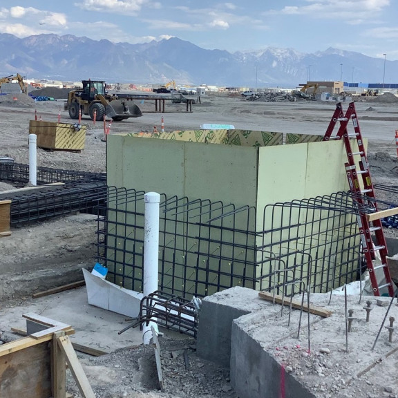 SCE elevator pit wall forming July 2021